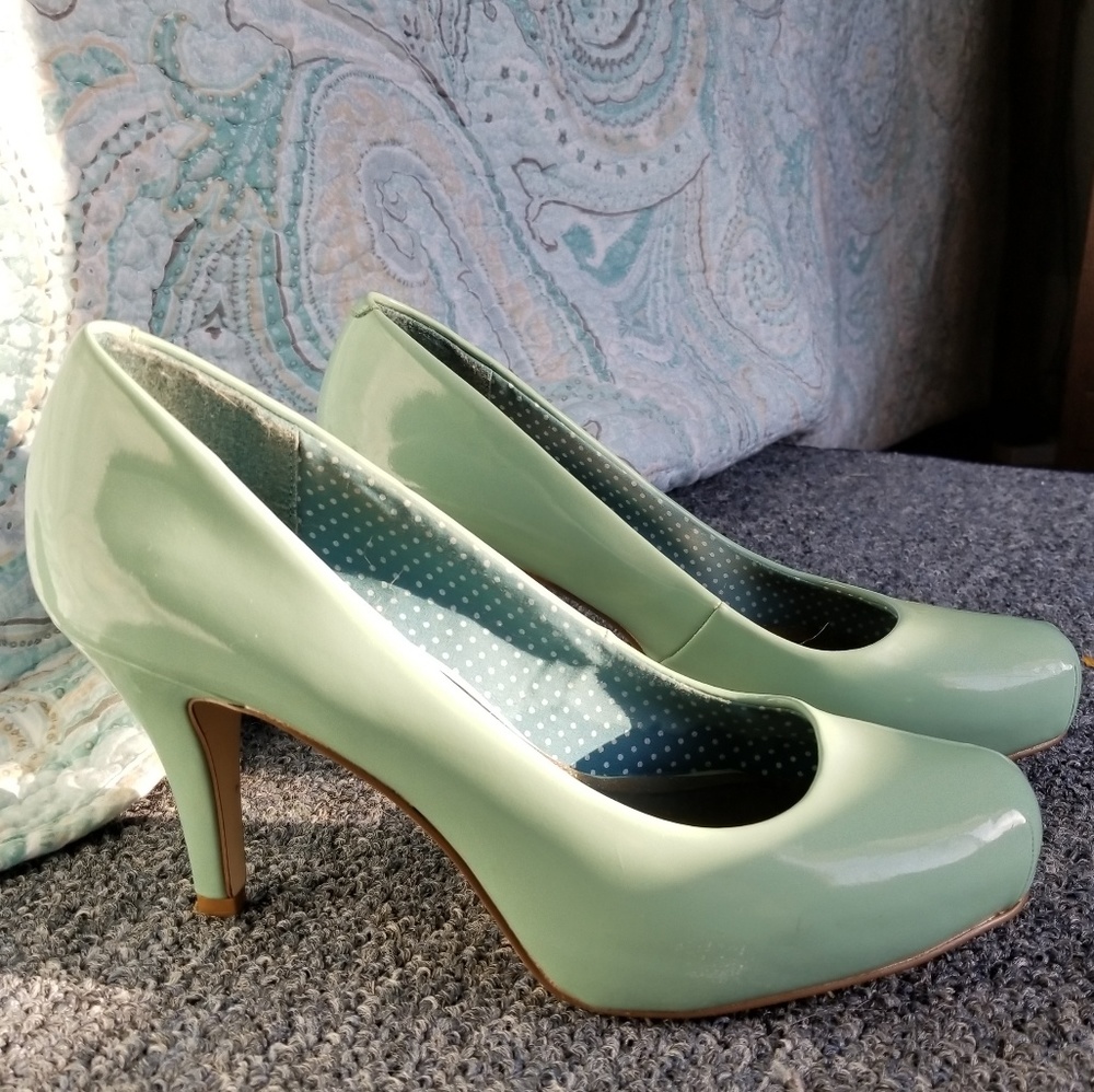 Tall Mint Heels